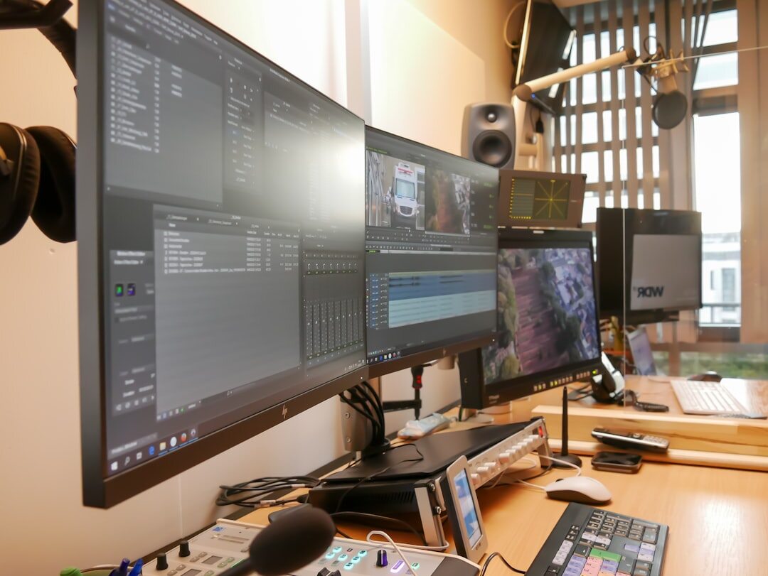 Video editing workstation with multiple screens